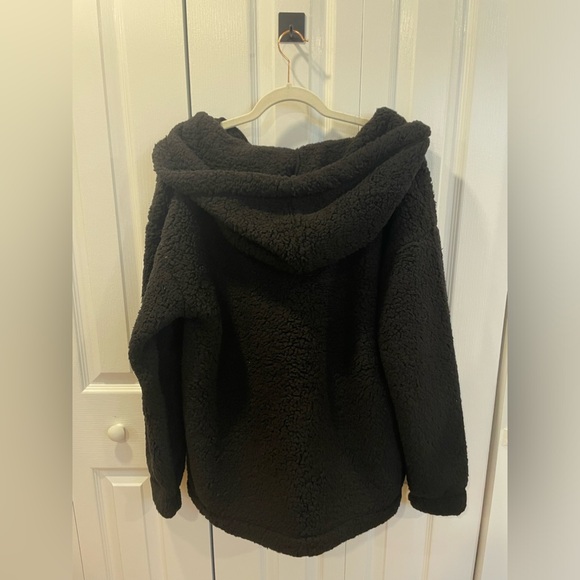 black teddy pullover hoodie - Picture 6 of 7